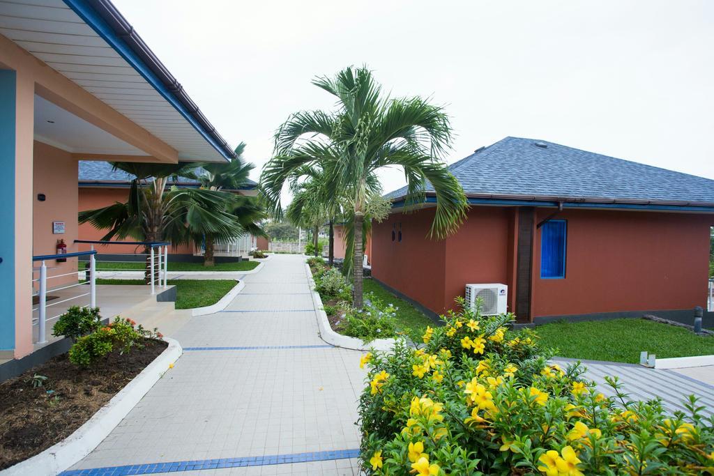 Best Western Plus Serene Atlantic Hotel Sekondi-Takoradi Buitenkant foto